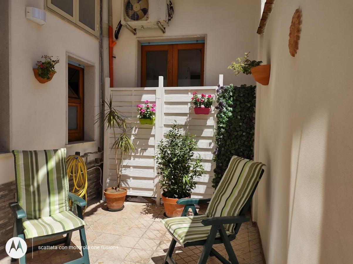 Casa Ninetta Leilighet Riposto Eksteriør bilde